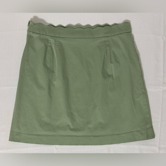 Brooks Brothers 346 Women’s Skirt Scalloped Pockets Short
Green Size 10 - Picture 2 of 12